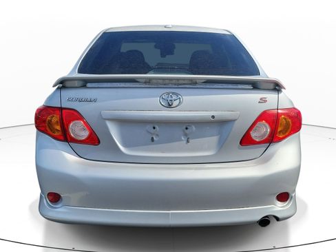 Used 2010 Toyota Corolla S image 5