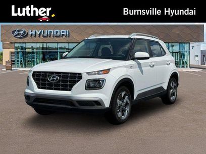 New 2025 Hyundai Venue SEL