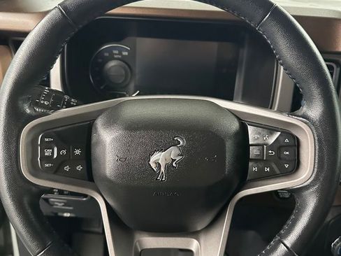 Used 2023 Ford Bronco Outer Banks image 16