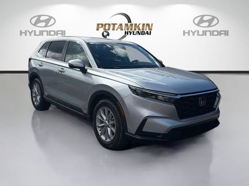 Used 2025 Honda CR-V EX image 3