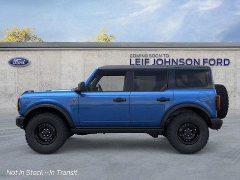 New 2026 Ford Bronco Badlands image 3