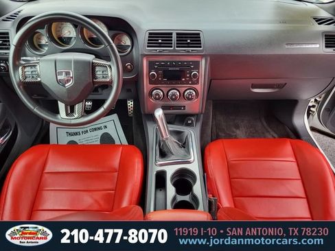 Used 2013 Dodge Challenger R/T RWD image 10