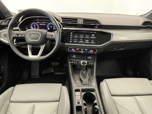 Used 2025 Audi Q3 2.0T Premium w/ Convenience Package AWD/4WD image 23