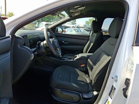 New 2026 Hyundai Santa Cruz SE AWD/4WD image 7