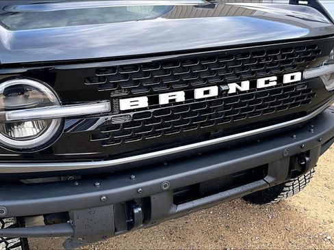 Certified 2022 Ford Bronco Wildtrak image 10