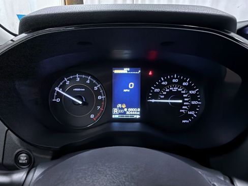 Used 2023 Subaru Crosstrek 2.0i image 17