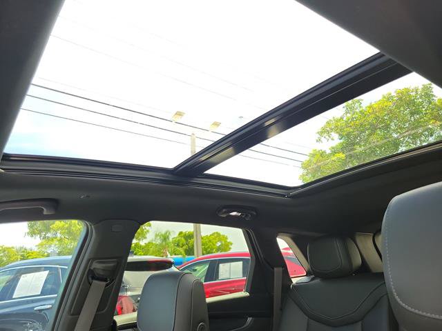 Certified 2023 Cadillac XT5 Premium Luxury FWD image 15