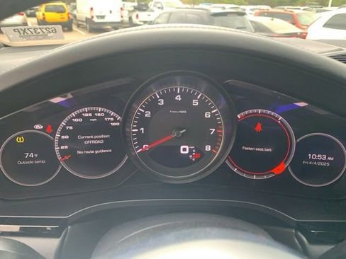 Used 2019 Porsche Cayenne S image 31