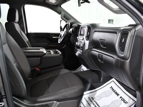Used 2021 GMC Sierra 2500 SLE w/ SLE Value Package; image 10