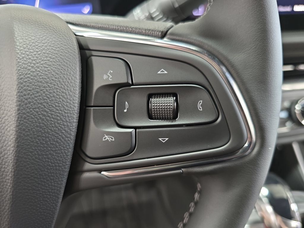 New 2026 Buick Envista Sport Touring w/ Convenience I Package FWD image 17