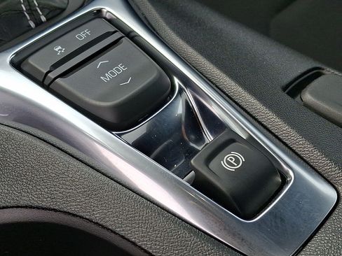 Used 2022 Chevrolet Camaro LT w/ RS Package RWD image 24