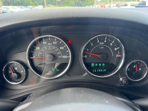 Used 2014 Jeep Wrangler Sport w/ Quick Order Package 24S AWD/4WD image 18