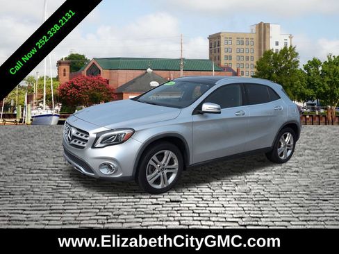 Used 2019 Mercedes-Benz GLA 250 4MATIC image 1