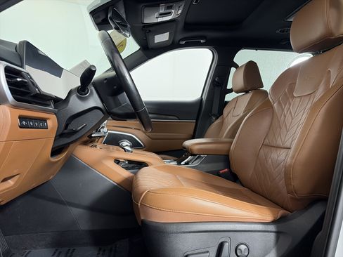 Certified 2023 Kia Telluride EX X-Line AWD/4WD image 6