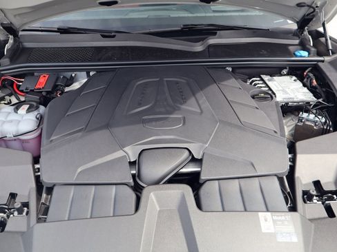 New 2026 Porsche Cayenne image 26