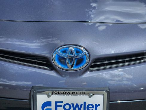 Used 2012 Toyota Prius Three w/ Solar Roof Pkg FWD image 11