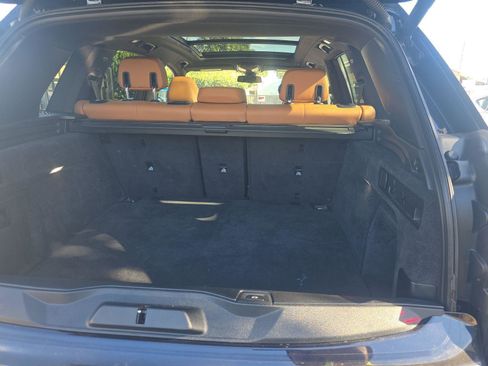 Used 2022 BMW X5 xDrive40i w/ M Sport Package image 13