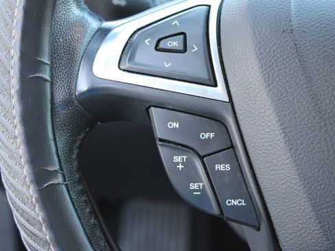 Used 2018 Ford Fusion Titanium image 13