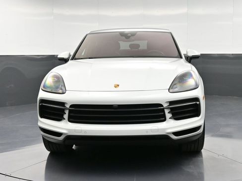 Certified 2022 Porsche Cayenne E-Hybrid Coupe image 11