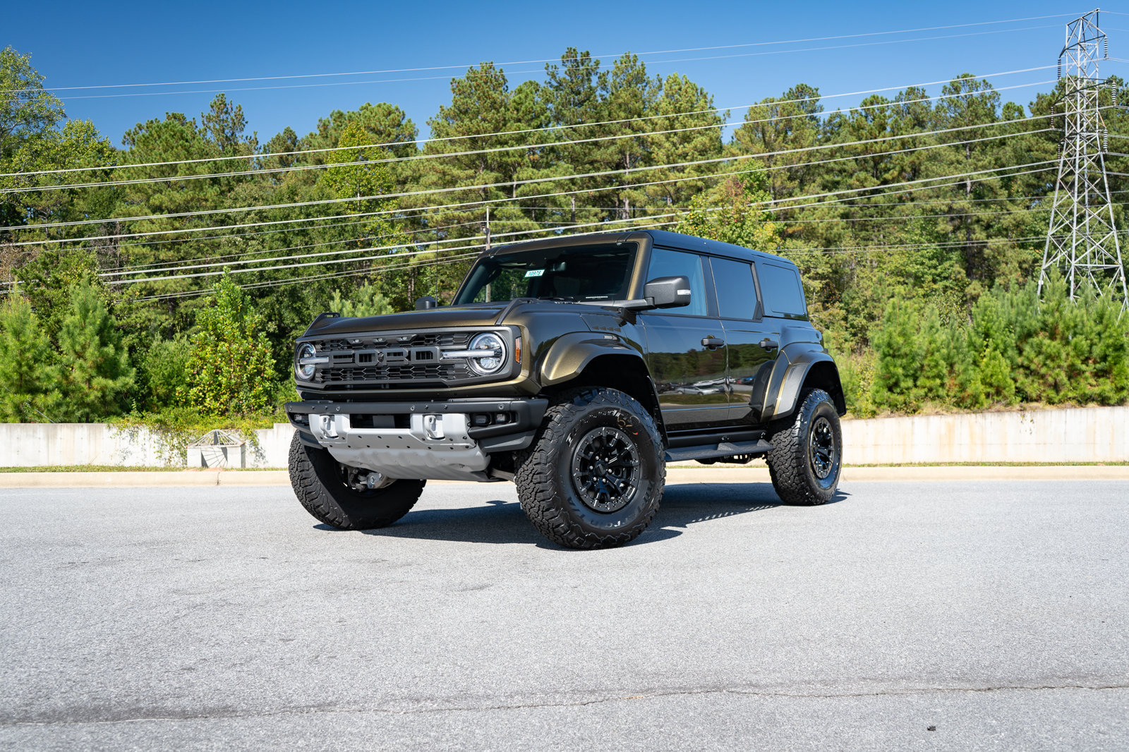 New 2026 Ford Bronco Raptor w/ Interior Carbon Fiber Pack AWD/4WD image 1