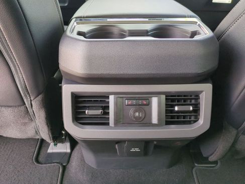 New 2025 Ford F250 Lariat w/ Lariat Ultimate Package AWD/4WD image 22
