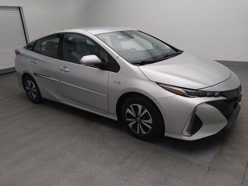 Used 2018 Toyota Prius Prime Plus w/ Protection Package image 11
