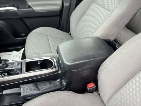 Used 2023 Toyota Tacoma SR5 RWD image 21
