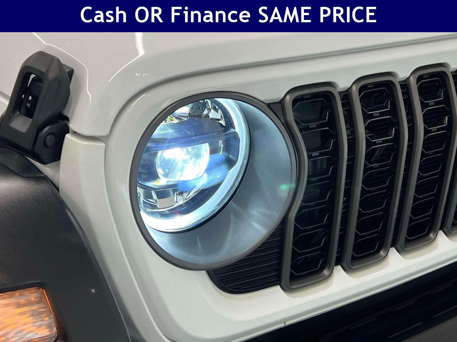 Used 2026 Jeep Wrangler Unlimited Sport AWD/4WD image 11