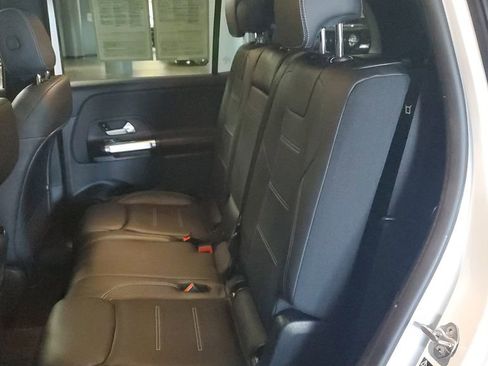 Used 2022 Mercedes-Benz GLB 35 AMG 4MATIC image 16