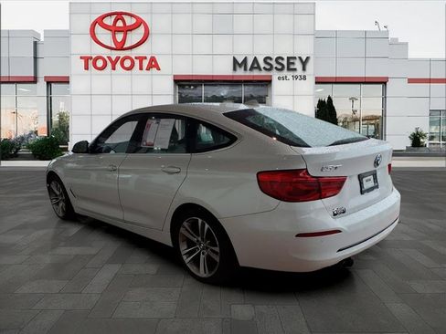 Used 2017 BMW 330i Gran Turismo xDrive image 5