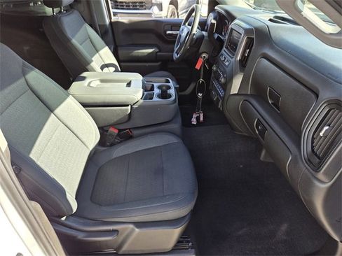 Certified 2022 Chevrolet Silverado 1500 Custom w/ Safety Confidence Package image 15