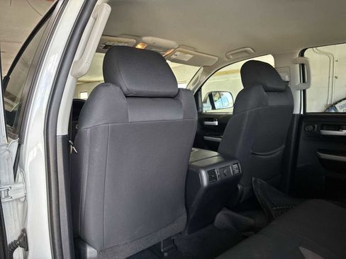 Used 2020 Toyota Tundra SR5 w/ SR5 Upgrade Package image 18