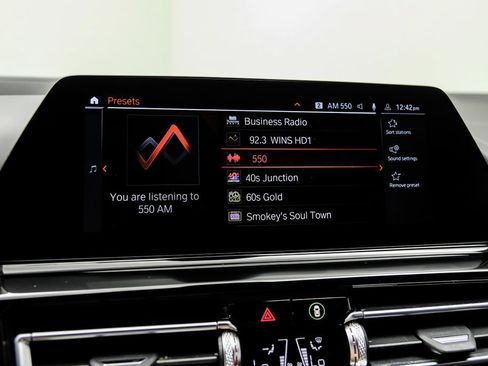 Used 2022 BMW M850i xDrive Coupe w/ Driving Assistance Package AWD/4WD image 31