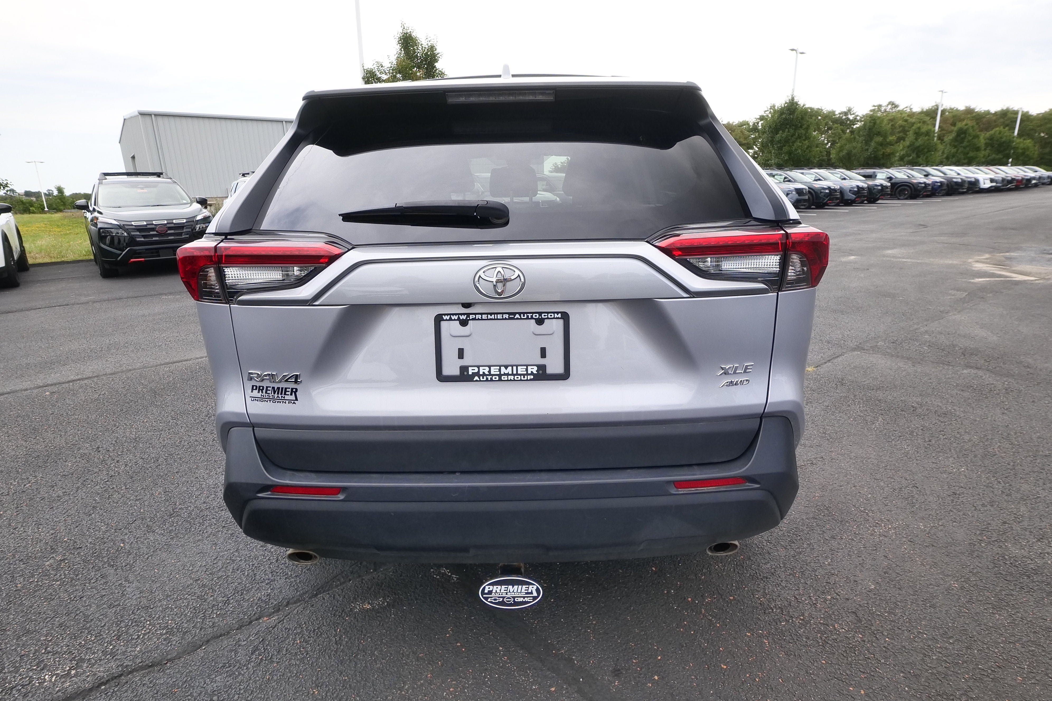 Used 2023 Toyota RAV4 XLE AWD/4WD image 7