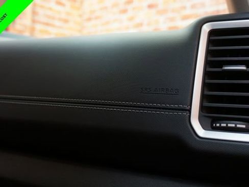 Certified 2024 Nissan Frontier SV w/ Hardbody Edition image 53