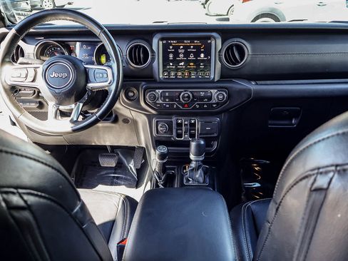 Used 2022 Jeep Wrangler Unlimited Sahara w/ Safety Group AWD/4WD image 8