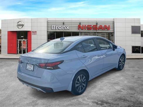 Used 2024 Nissan Versa SV w/ Trunk Package image 7