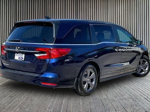 Used 2021 Honda Odyssey EX image 2