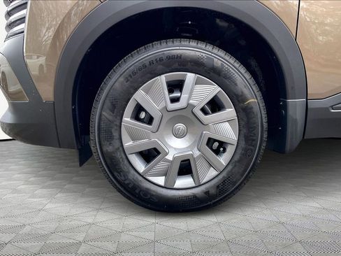 New 2026 Nissan Kicks S image 6