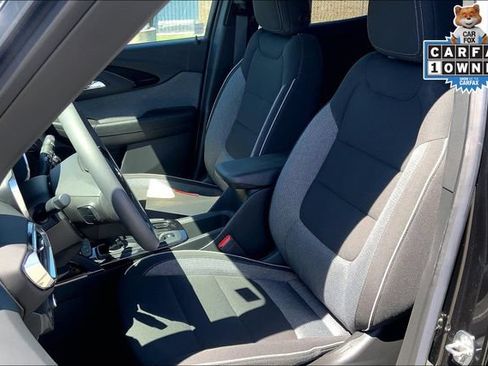 Used 2023 Chevrolet TrailBlazer LT w/ Convenience Package FWD image 24