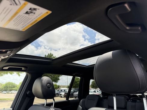 Used 2019 Mercedes-Benz GLS 450 4MATIC image 24