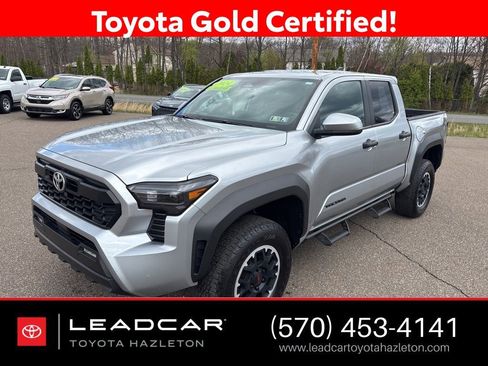 Certified 2024 Toyota Tacoma TRD Off-Road w/ TRD Off Road Upgrade Package AWD/4WD image 1