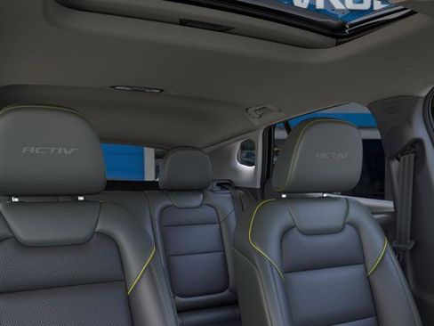 New 2026 Chevrolet Trax ACTIV w/ Sunroof Package FWD image 53