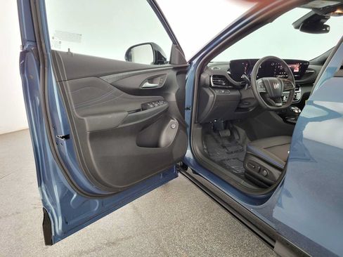 New 2026 Buick Envista Sport Touring w/ Convenience I Package FWD image 21
