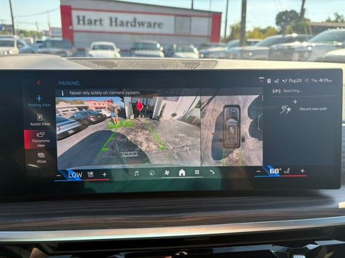 Used 2024 BMW X7 M60i image 39