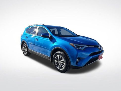 Used 2016 Toyota RAV4 XLE AWD/4WD image 11