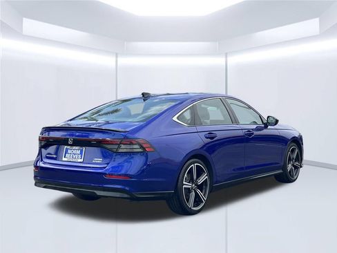 Used 2024 Honda Accord Sport image 25