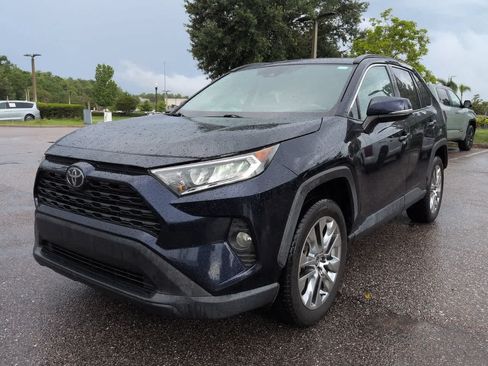 Certified 2021 Toyota RAV4 XLE Premium FWD image 2