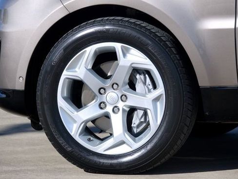 Used 2018 Land Rover Range Rover Sport HSE image 34