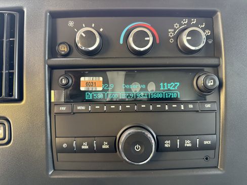 New 2025 GMC Savana 3500 w/ Power Convenience Package image 22